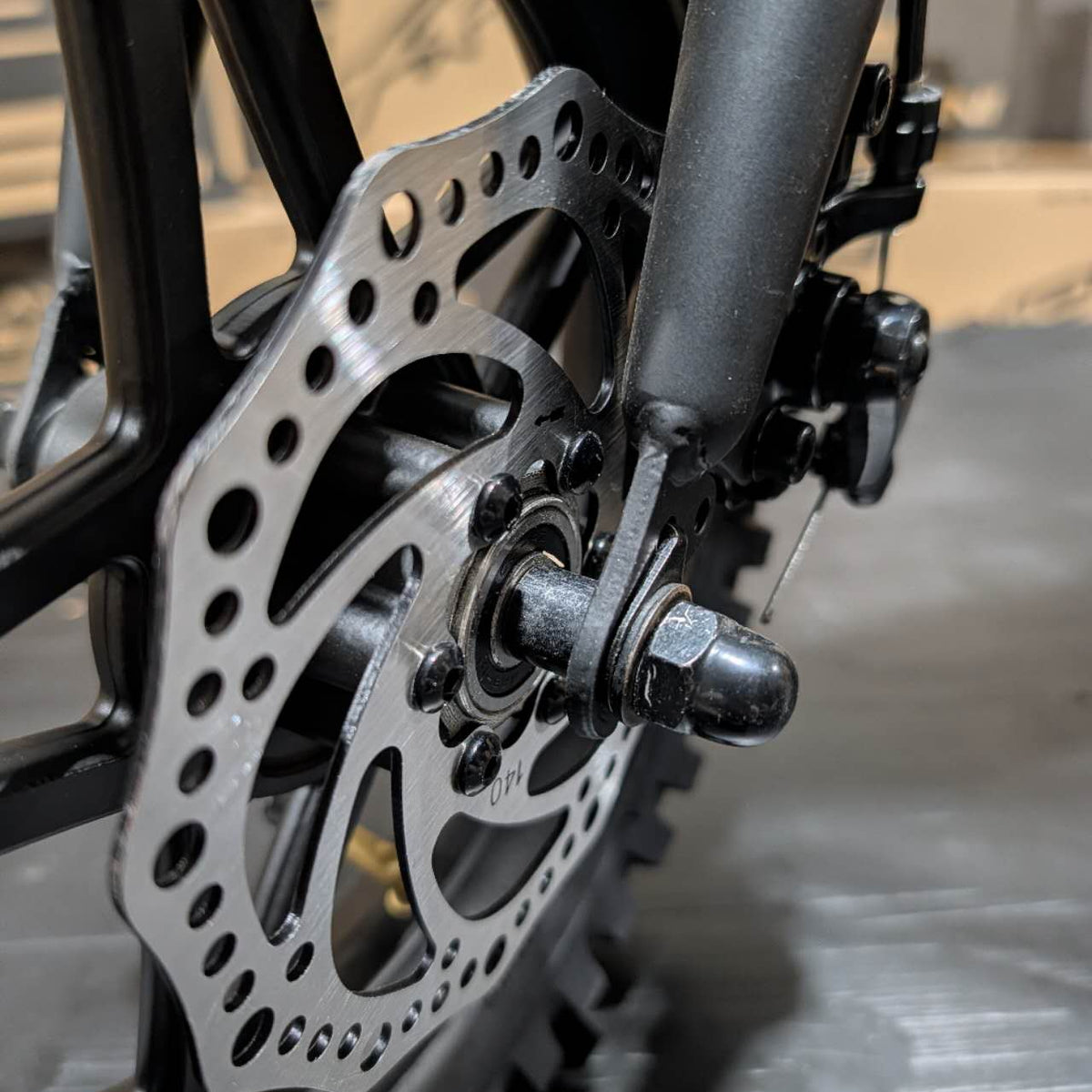 xrt moto purspeed revvi gobike front axel bolt