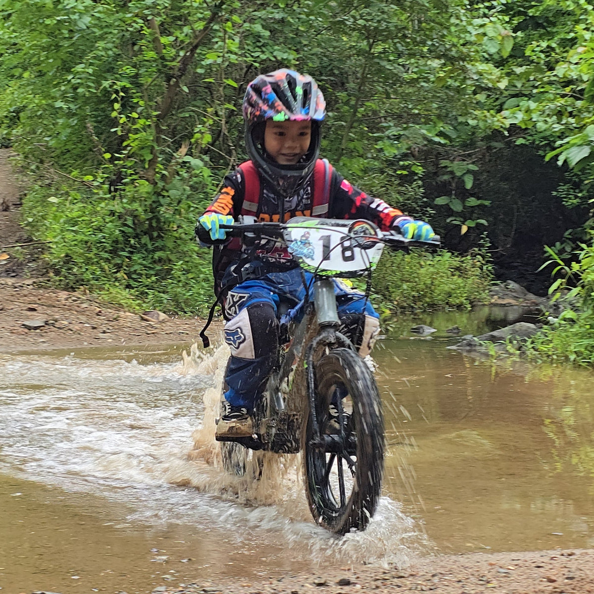 off-road_ebike_kids_enduro_xrt_moto_hiking_viper_pro_XRT